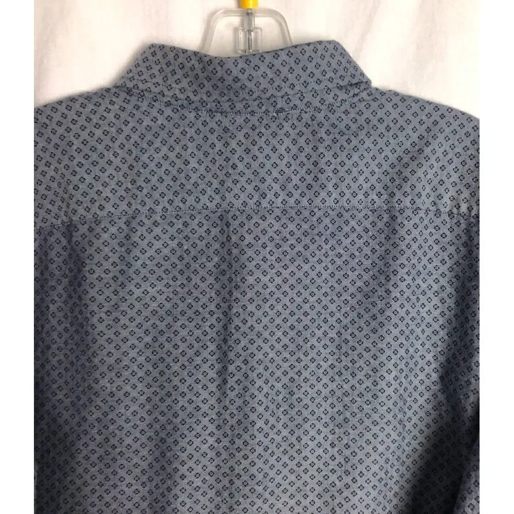 Banana Republic Standard Fit Shirt Mens Size L Blue Cotton Long Sleeve Geometric